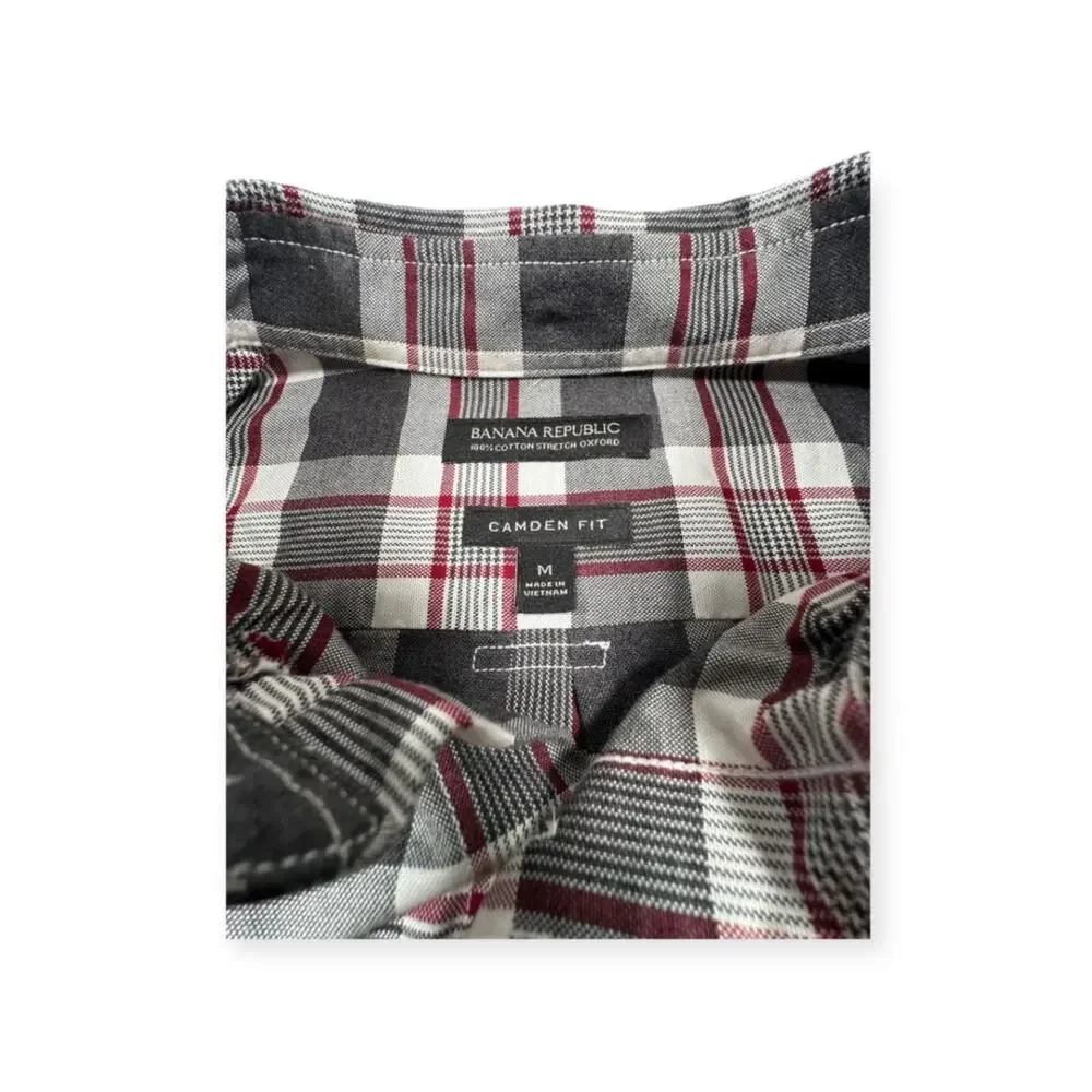 Banana Republic 's Camden‎ Fit Shirt - Red, White, and Black Long Sleeve Size M